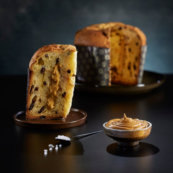 Scarpato Panettone Salted Caramel & Chocolate Chips 1kg.